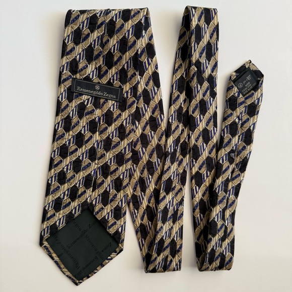 Ermenegildo Zegna Geometric Patterned Silk Tie - Picture 1 of 5